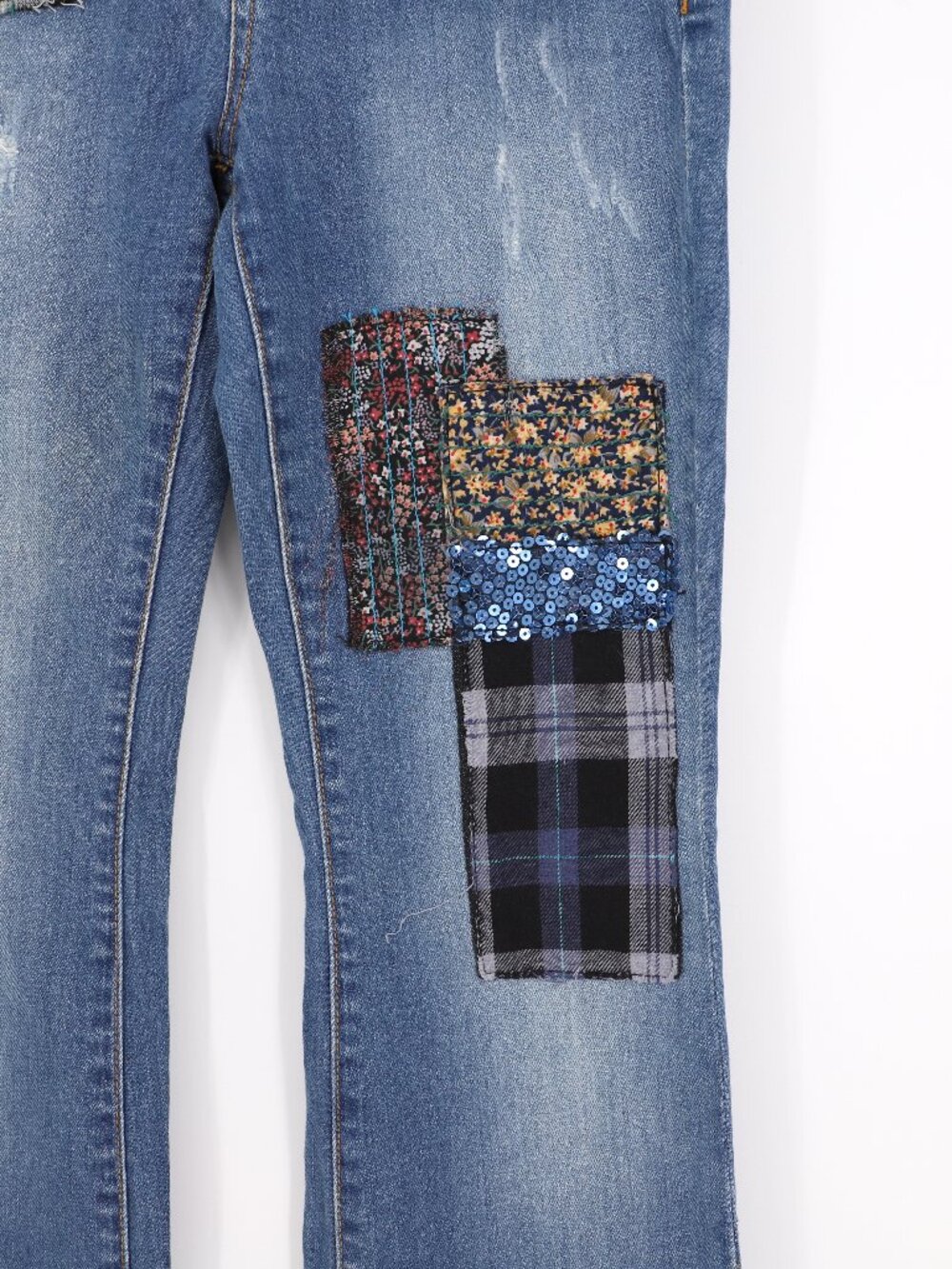 Allen B by Allen Schwartz Jeans Patchwork Sequin Distressed Flare Boho Size 6 - Picture 8 of 10